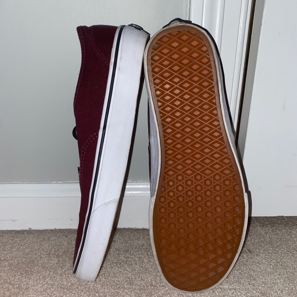 Vans - Picture 4 of 4